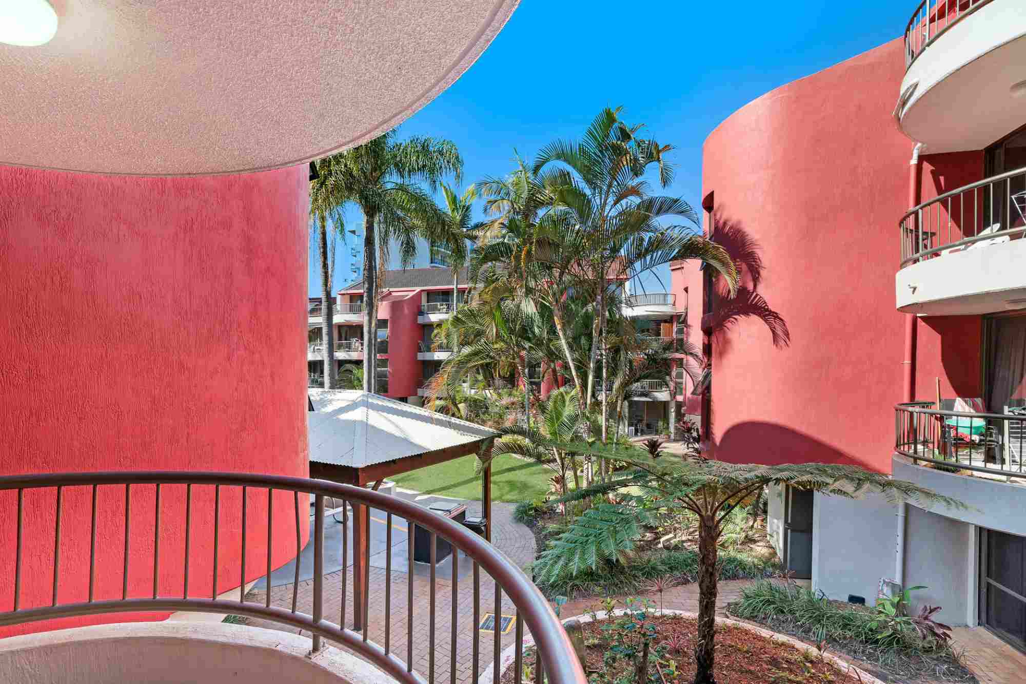 First National Real Estate Surfers Paradise