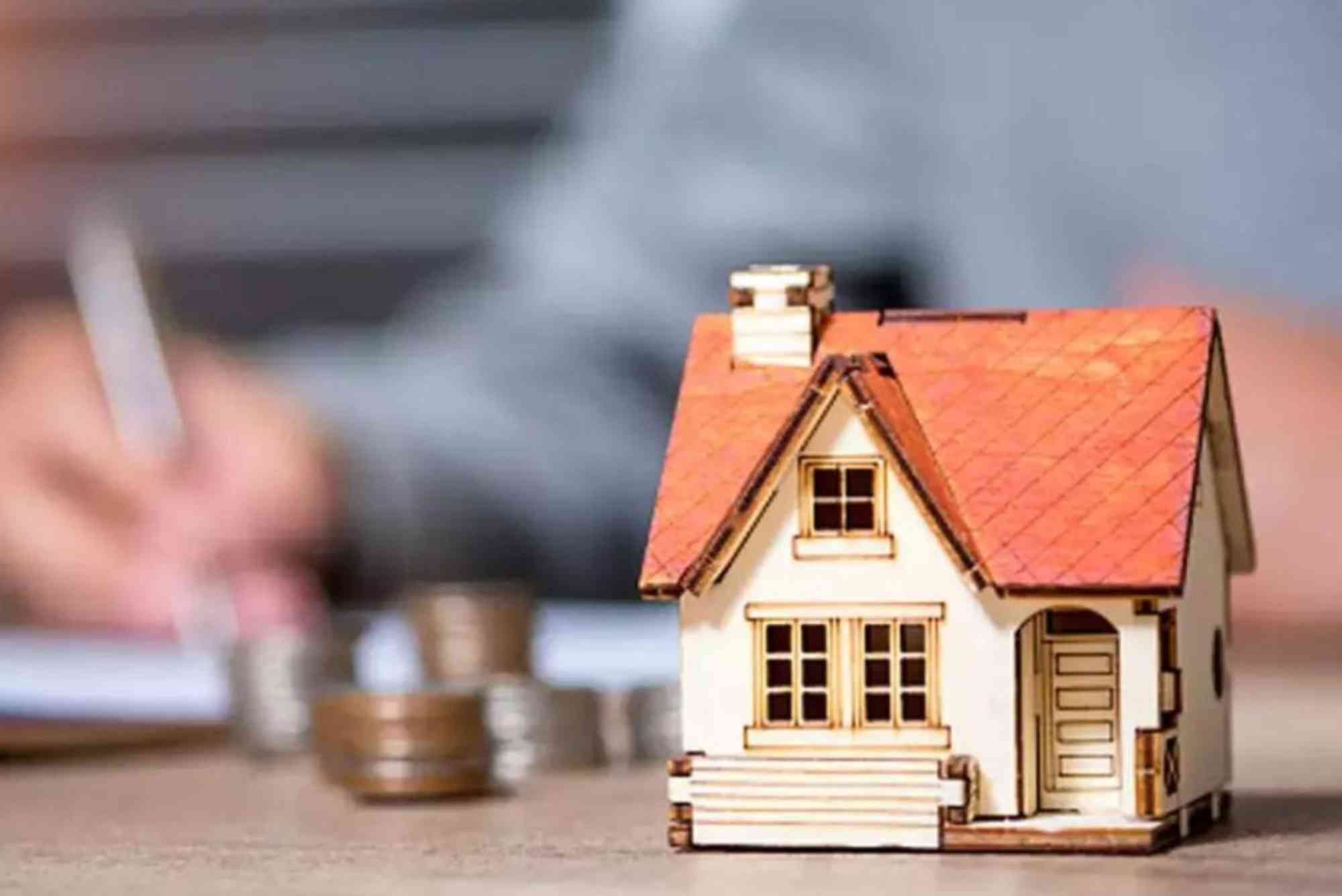 LIC Housing Finance Share