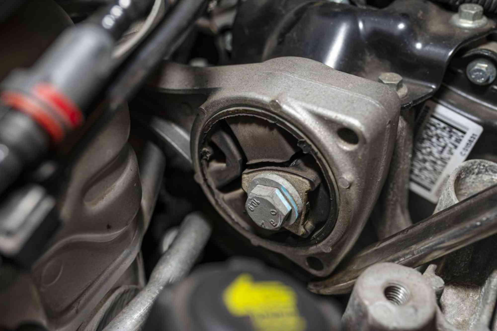 Can Bad Engine Mounts Cause Rough Idle
