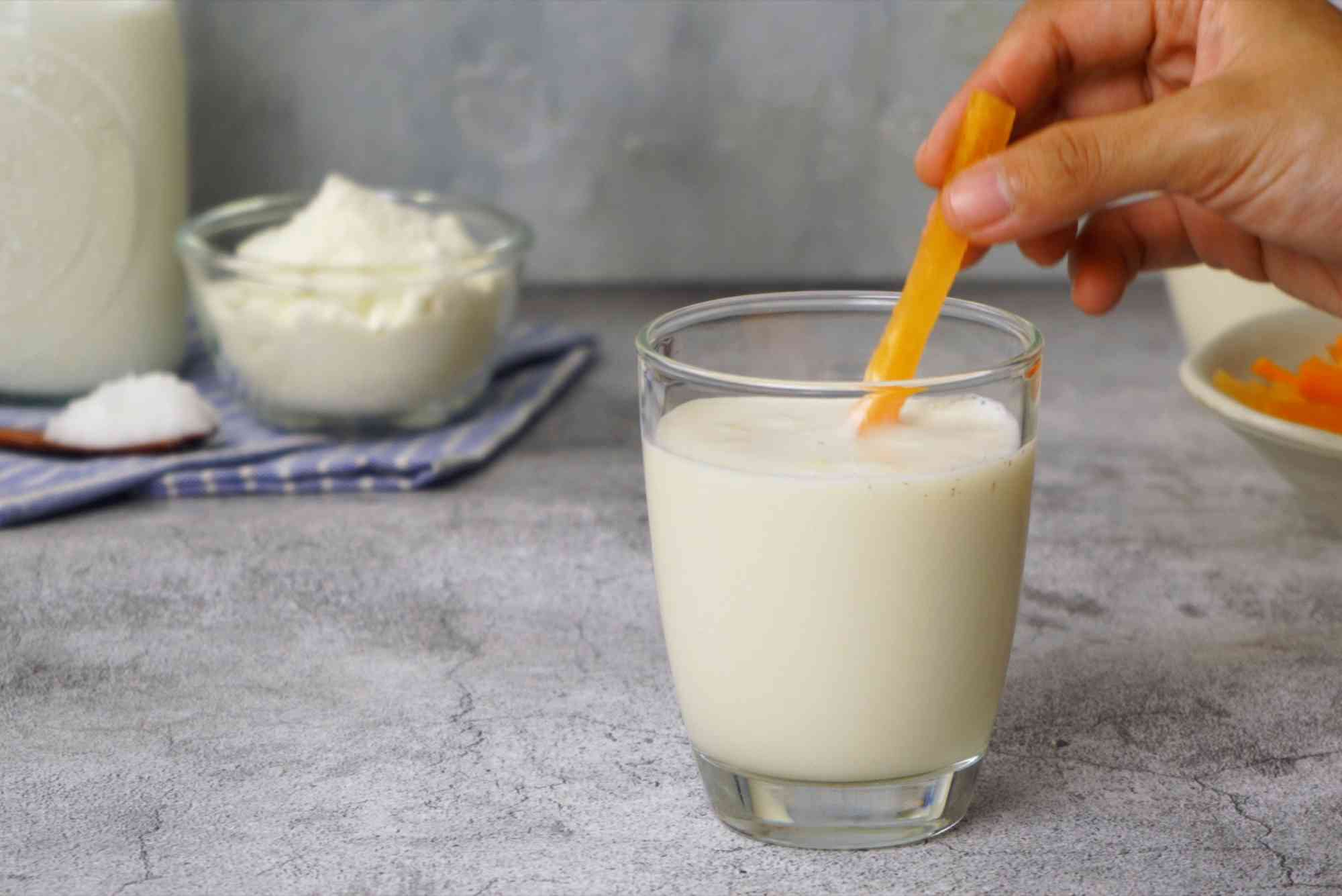 How To Skim Milk At Home